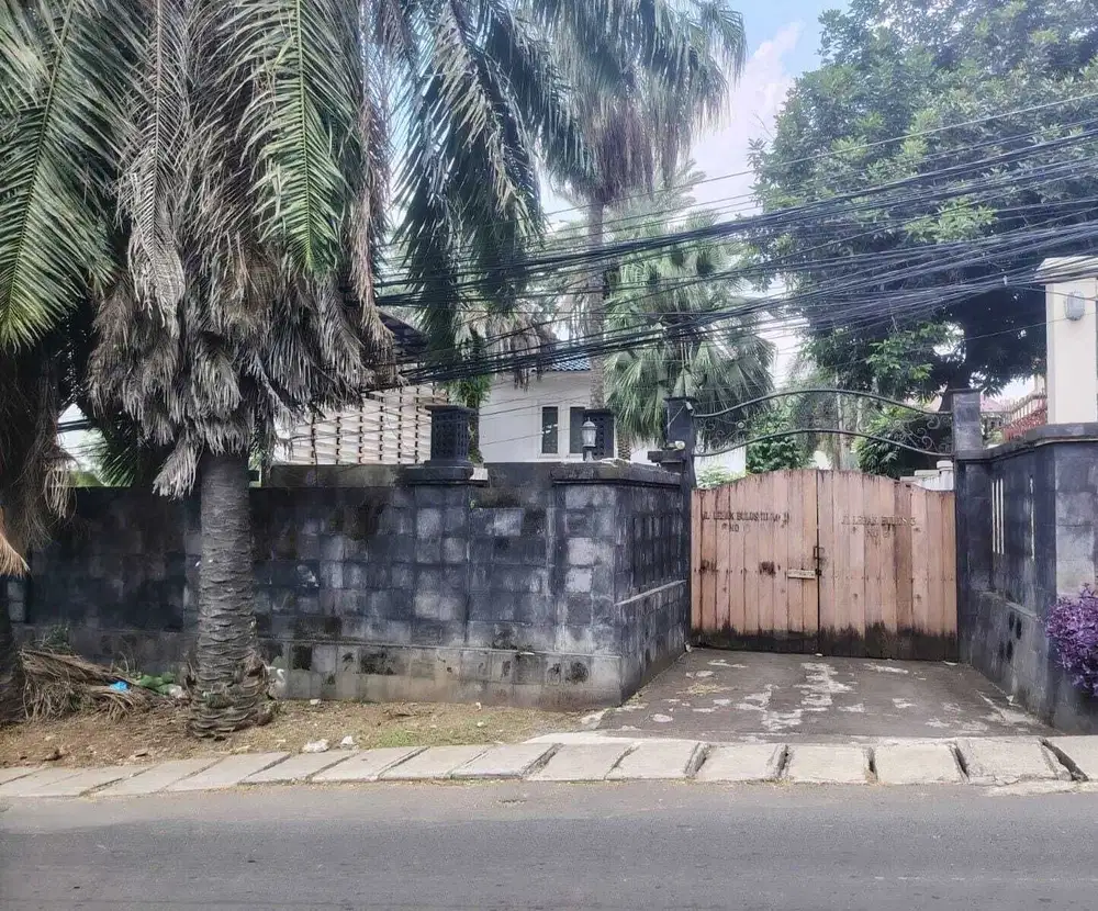 Di jual rumah murah via lelang.. Lokasi Lebak Bulus 3 jaksel