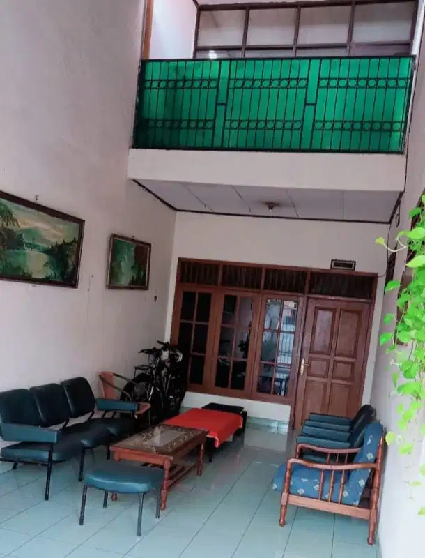dijual rumah lama siap huni di blok A kebayoran baru