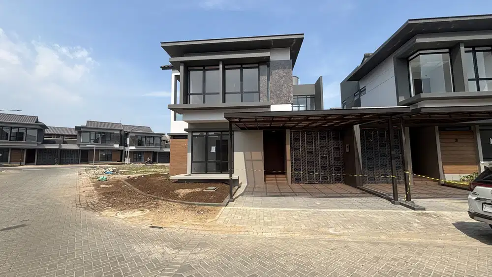 Rumah Sudut Eksklusif di Nilapadmi KBP