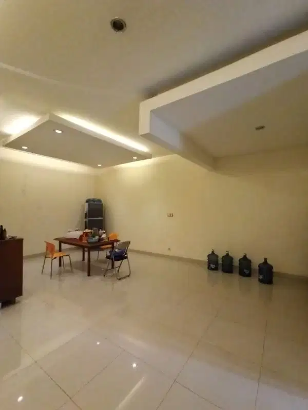 dijual rumah bagus di pondok indah Jakarta selatan