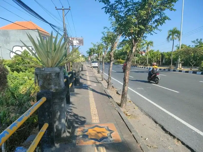 Tanah Raya Sunset Road Kuta Badung