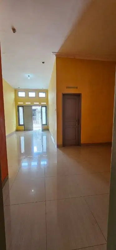 rumah besar luas 153 cengger ayam candi mendut suhat bagus buat kos