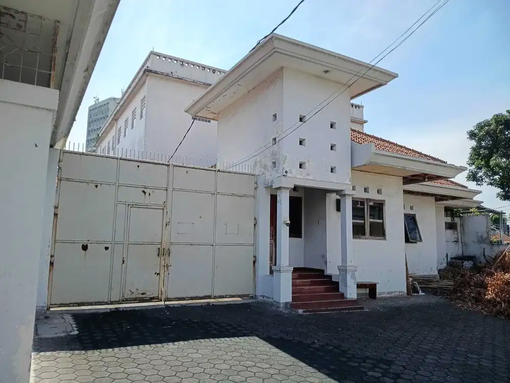 Gudang  di Jalan Sudirman Bandung