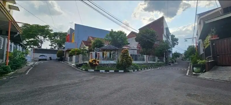 rumah istimewa buat kos elite luas 340 bukit cemara tujuh depan UMM