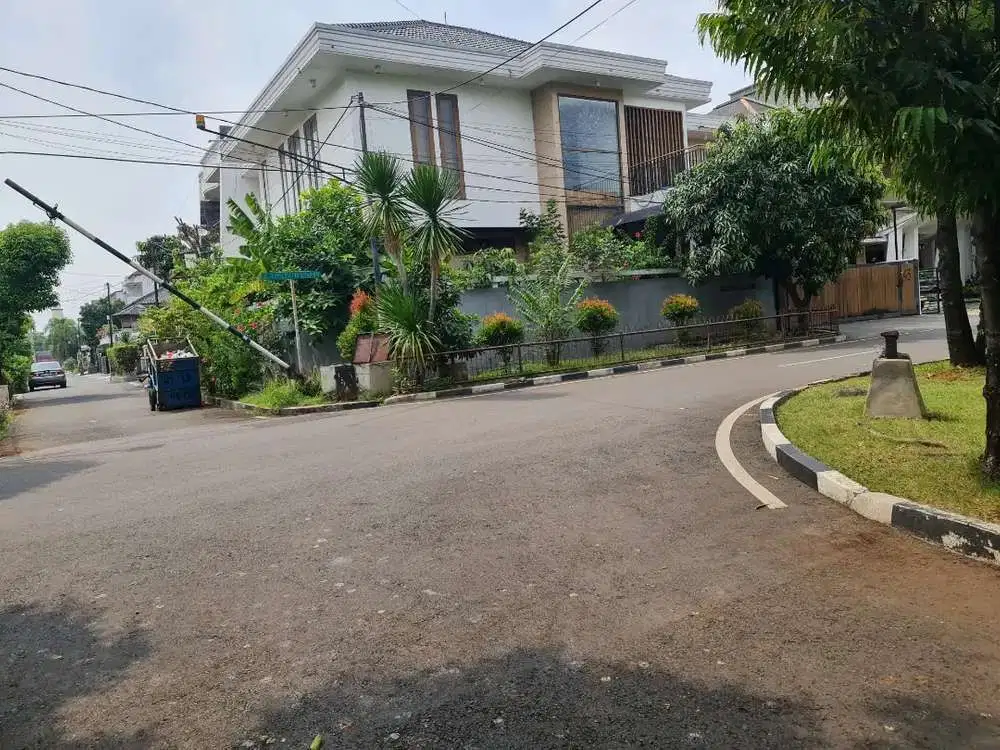 Rumah huk cantik amandan konsep semi minimalis