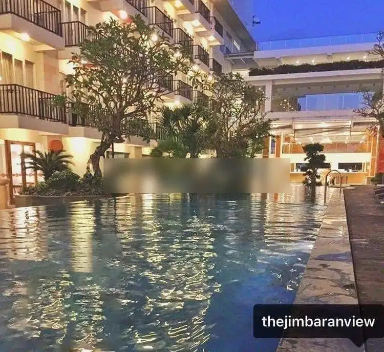 Hotel Bintang 4 laris terisi penuh sangàt strategis Daan megah