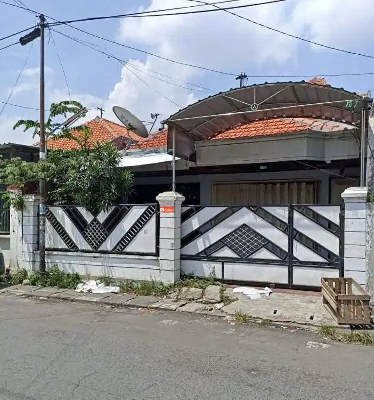 RUMAH NOL JL KEDUNG BARUK SBY COCOK UNTUK TEMPAT USAHA
