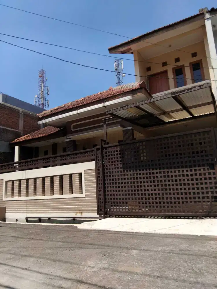 Rumah komplek Kiara sari asri dekat Samsat Kiara condong jl soetta