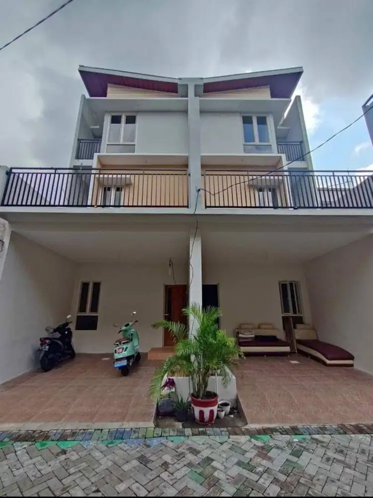 Rumah Baru Gress Jambangan Surabaya