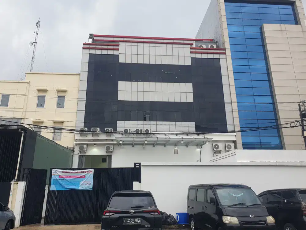 Dijual Cepat Gudang dan Kantor Di Komplek Sentra Industri Terpadu PIK
