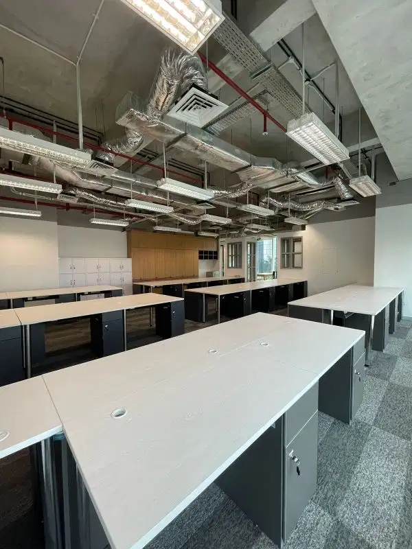 Disewakan Office Furnished Area Sudirman Dekat Halte Karet