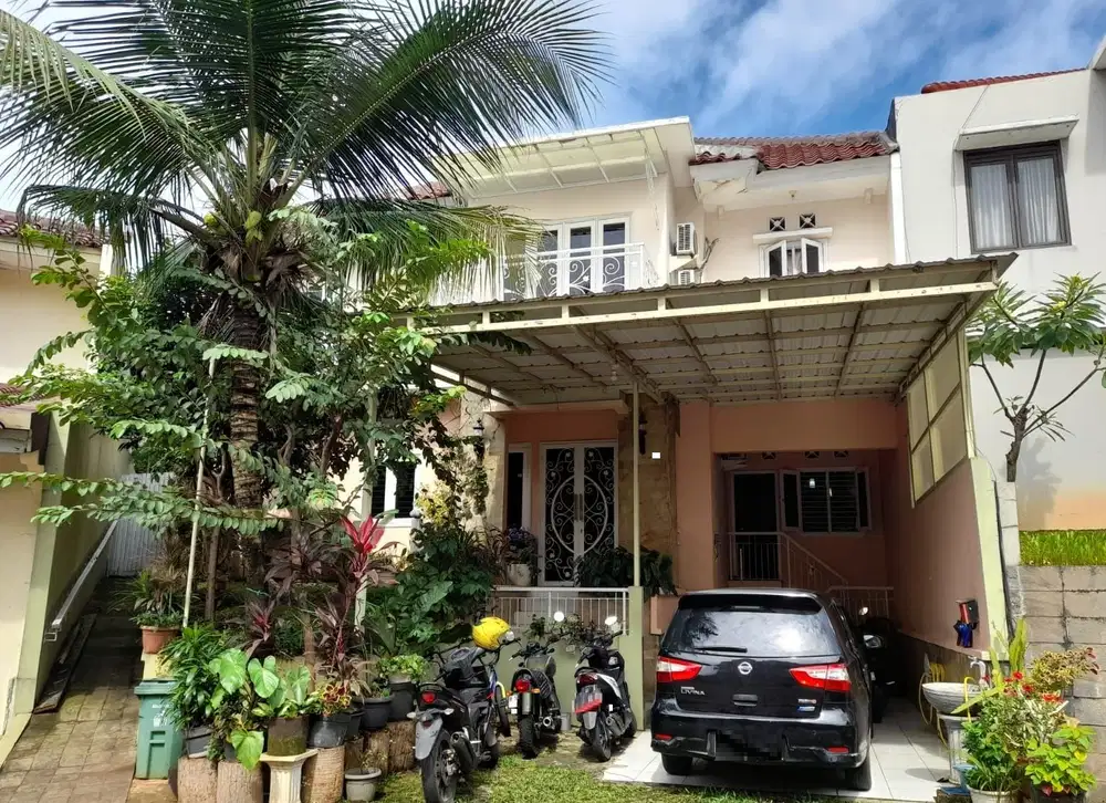 Dijual Rumah 2 Lantai di Puri Sriwedari, Cibubur