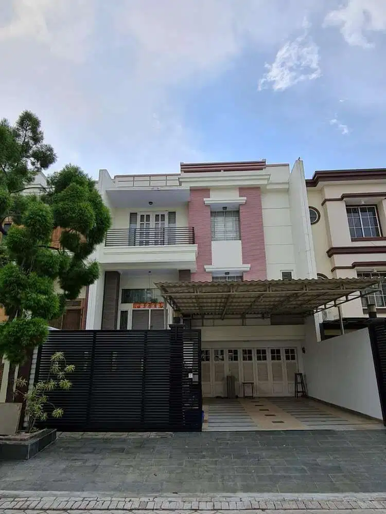 DIJUAL CEPAT RUMAH KATAMARAN INDAH PIK FULL RENOV HARGA NEGO
