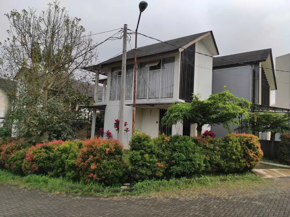 Jual Rumah di Capitol dago valley kampung padi cisitu bandung dekat it