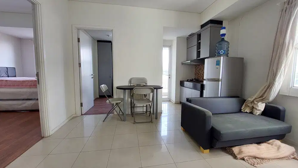 Jual Cepat Apartemen Parahyangan Residence 2BR Hook Lt 9 Dekat Kampus