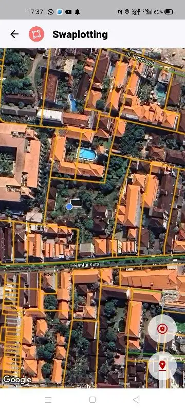 Tanah kontrak Di pantai kuta bunus bangunan