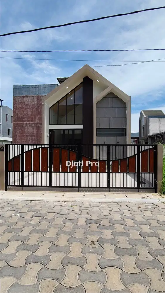 Rumah Modern, 3KT, 2KM Di Bulak Kalitinjang Dekat Taman Suroboyo