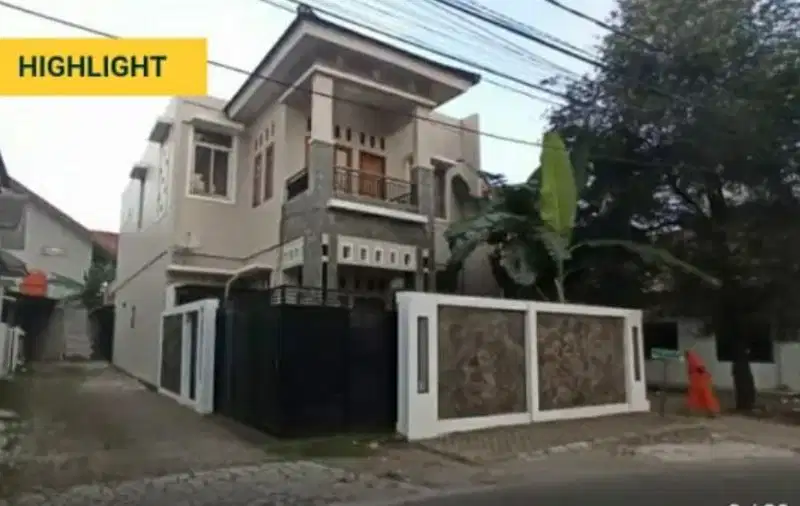 rumah 2lantai di jatiwarna pondok melati LT.209m SHM IMB garasi 4mobil