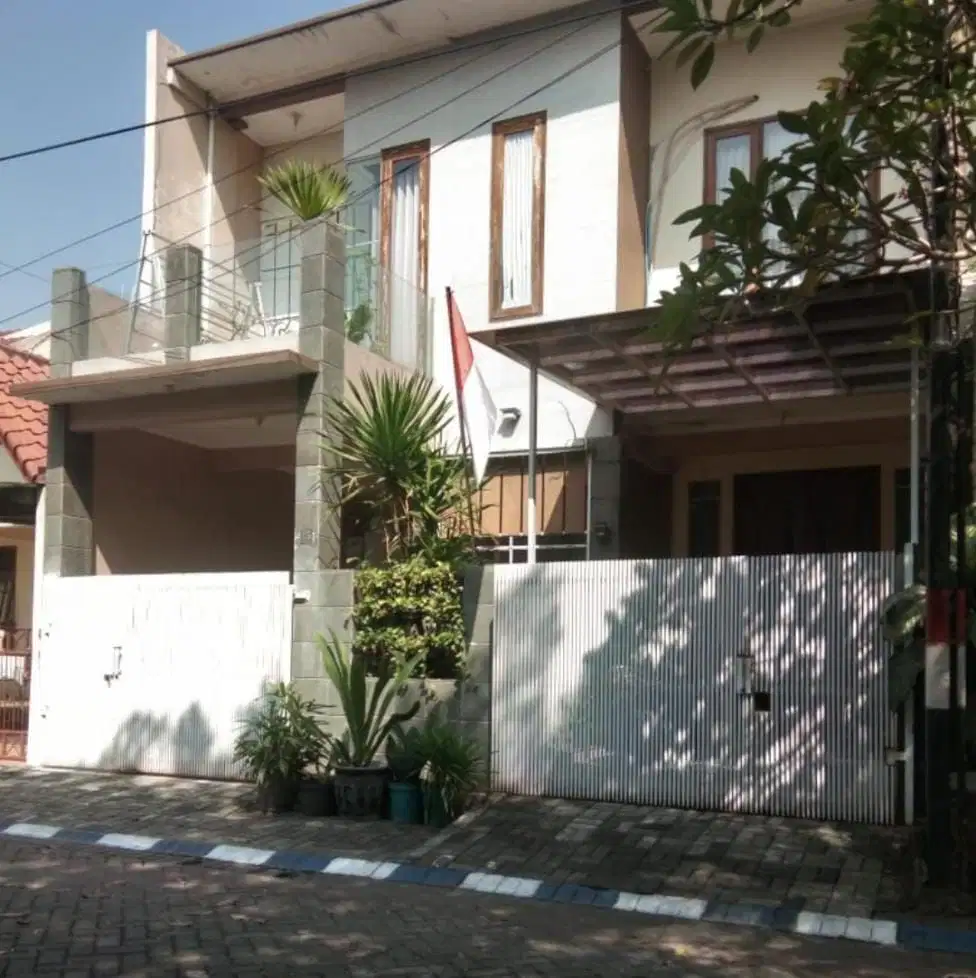 Dijual Rumah Siap Huni di Babatan Pratama