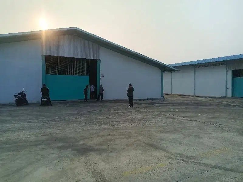 di sewaaka. gudang jl narog bantar gebang