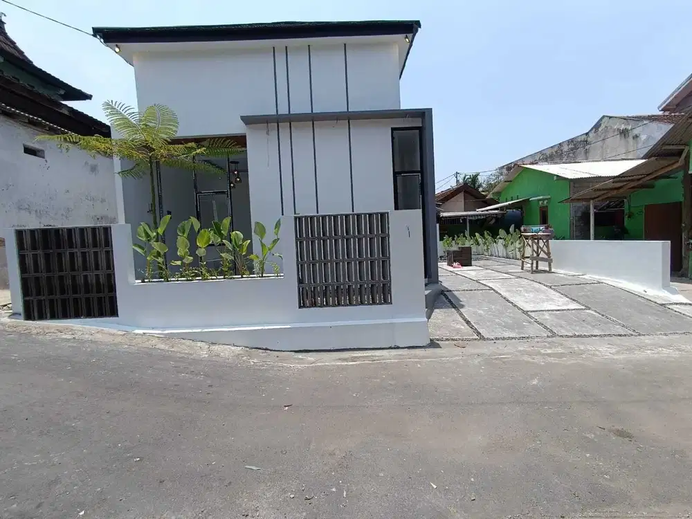 DIJUAL RUMAH BARU SIAP HUNI DI DEKAT KAMPUS UII JAKAL DAN RS GRAMEDIKA