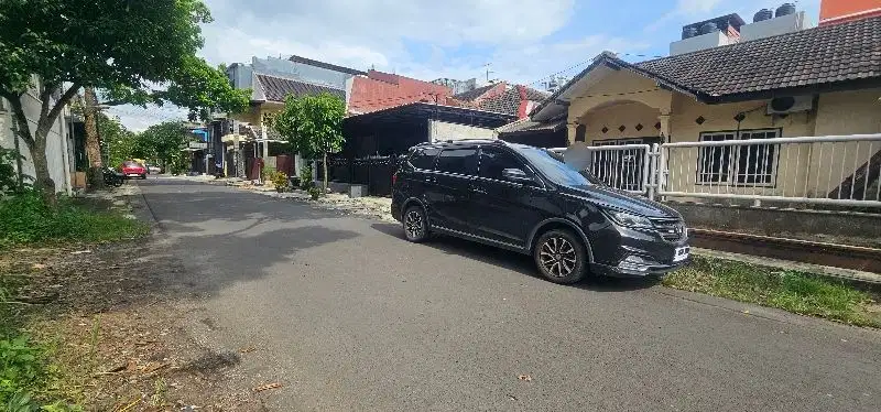 rumah sangat bagus direnov jadi kos elite di sigura gura sangat dkt UB
