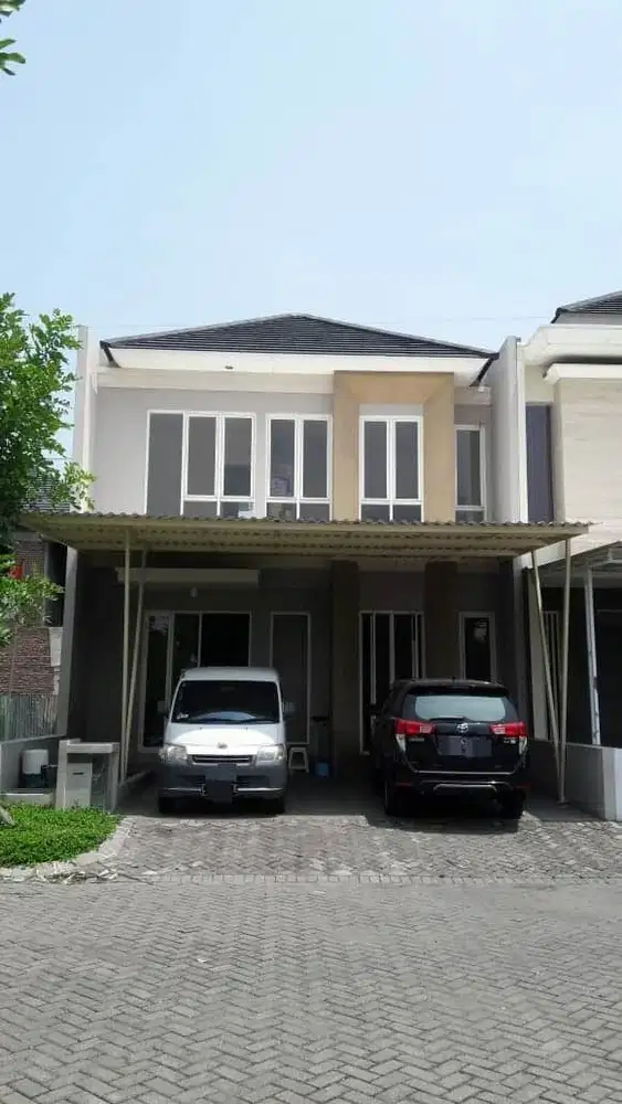 DIJUAL RUMAH ROYAL RESIDENCE