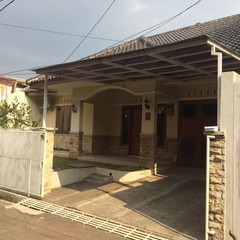 DI SEWA KAN, KONTRAKAN RUMAH SIAP HUNI TURANGGA SAYAP BUAH BATU