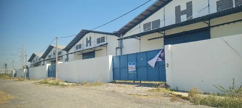 disewakan gudang romokalisari siap pakai deket rol