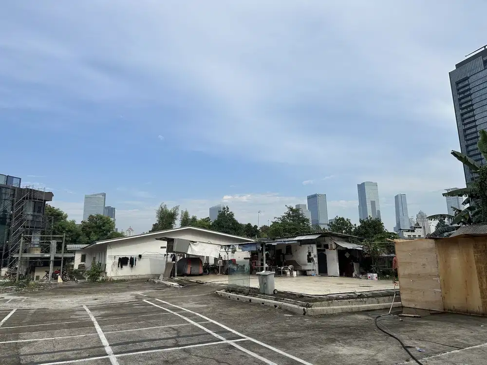 Rumah Besar di SCBD Area