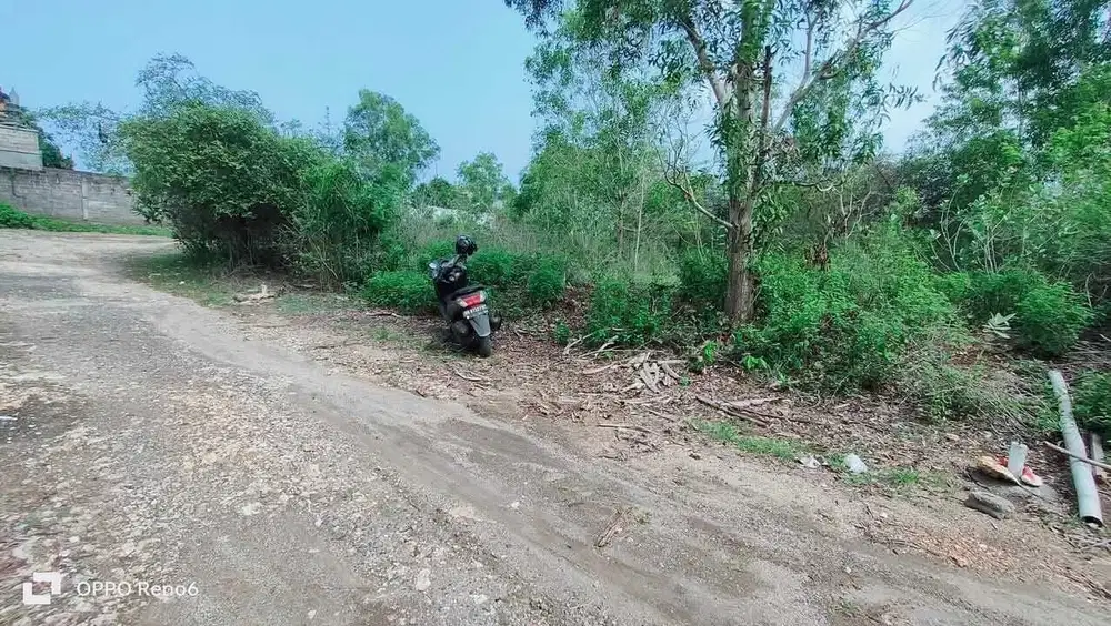 Tanah 105m²  harga 750 juta /are dikampus unud jimbaran