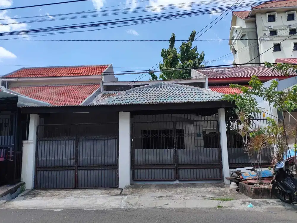 Jual rumah perumahan Manyar Kartika Surabaya