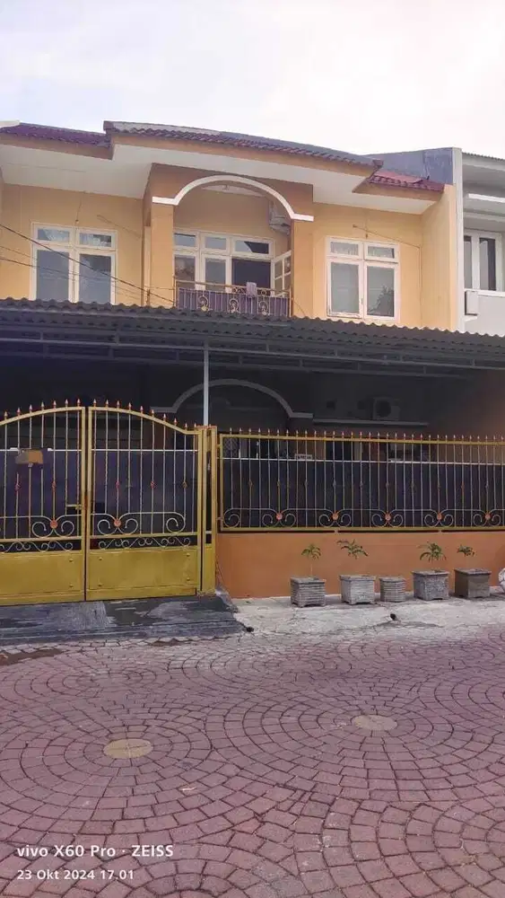 DIJUAL RUMAH LOKASI NIRWANA EKSEKUTIF SBY TIMUR