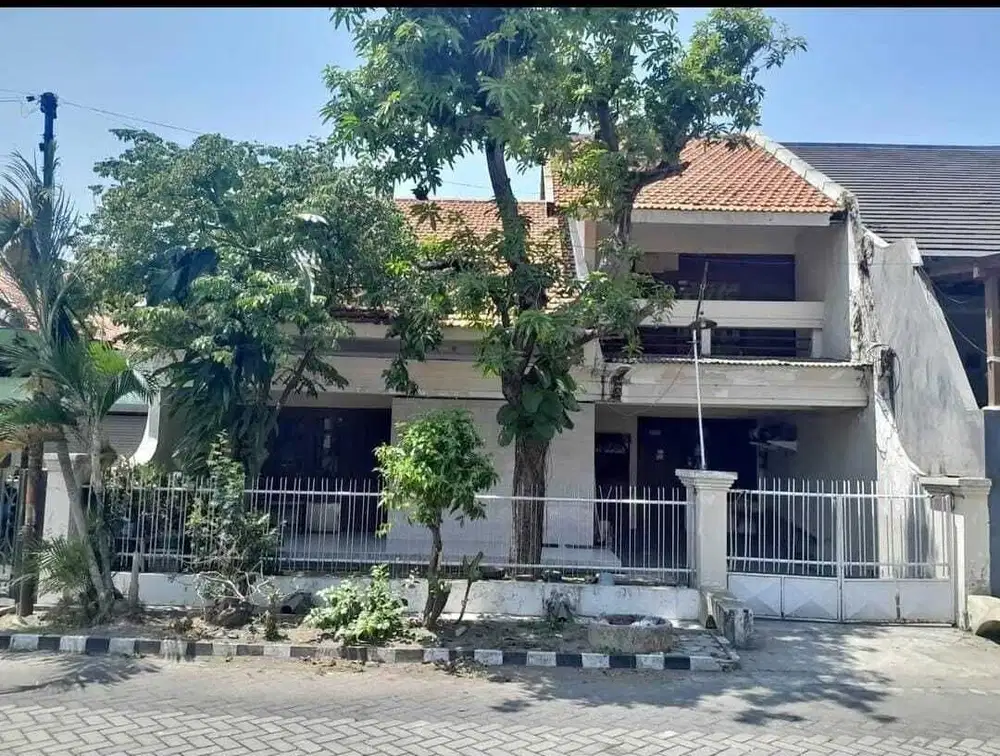 Jual rumah Ketintang Selatan Surabaya