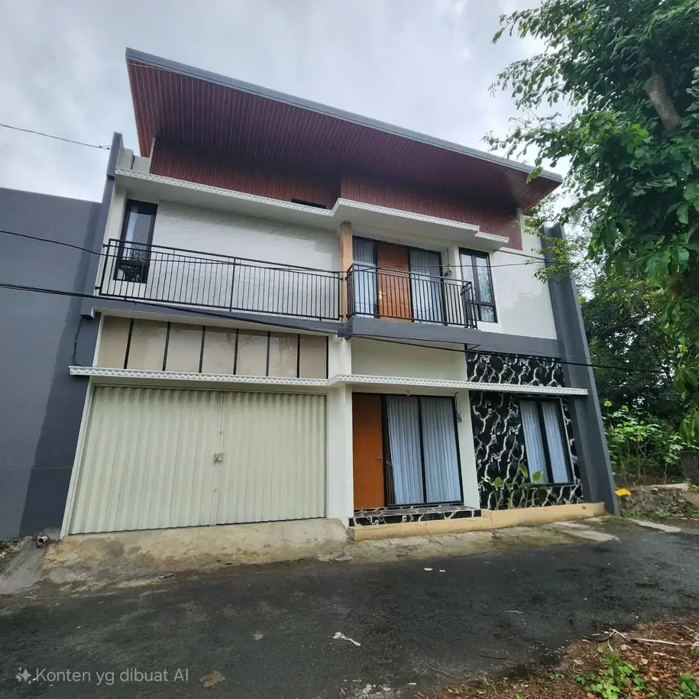 RUMAH 2 LANTAI MODERN MINIMALIS DI JL KALIURANG KM 12