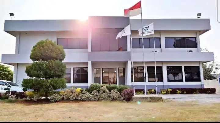 Di jual Pabrik dan kantor siap huni fi karawang