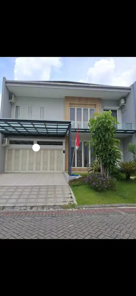 Jual rumah di Pakuwon indah Surabaya Barat