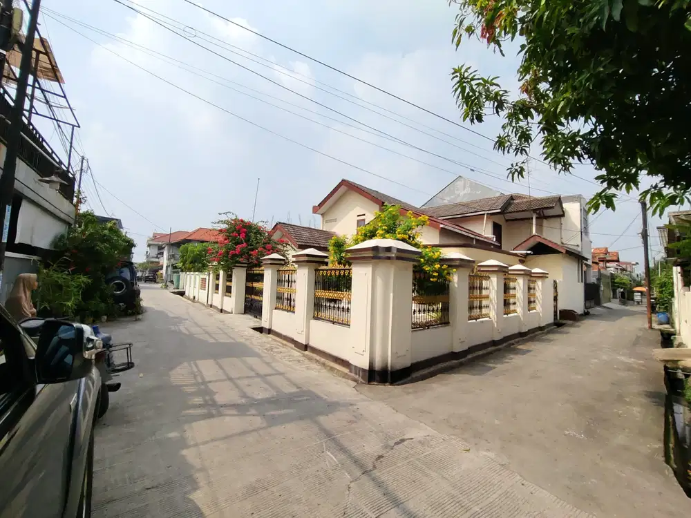 RUMAH HOOK di BEKASI UTARA