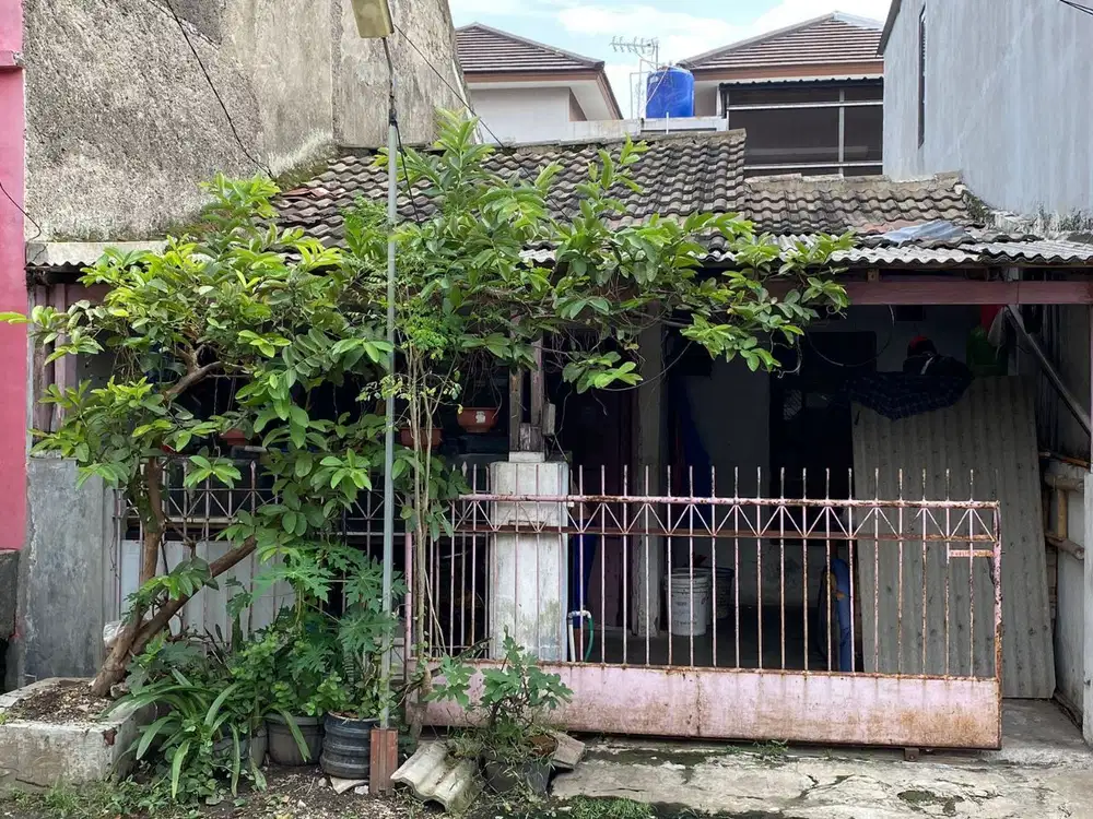 Jual Rumah lama hitung tanah di margahayu dekat MTC