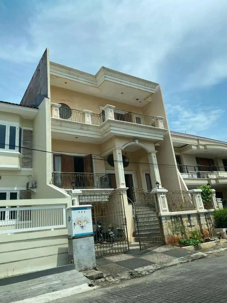 Dijual rumah villa permata gading nego
