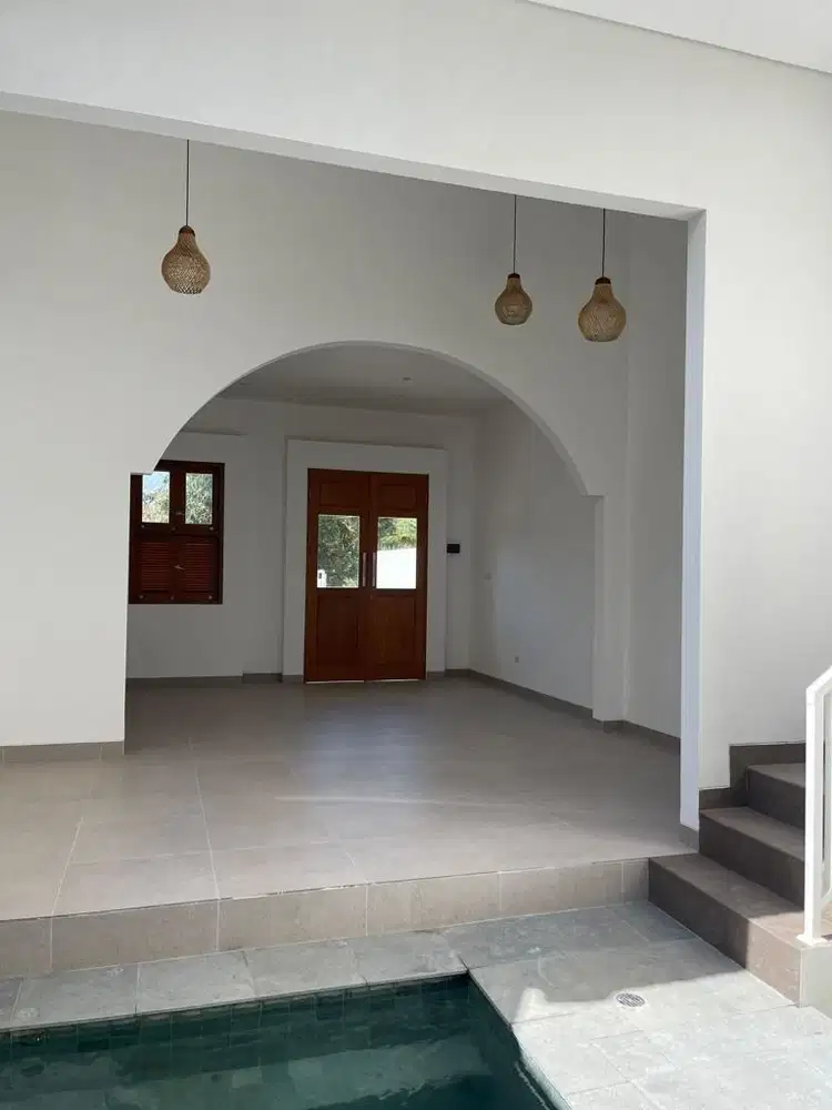 JUAL VILLA BARU 2 LANTAI FULLY FURNISHED DI ULUWATU