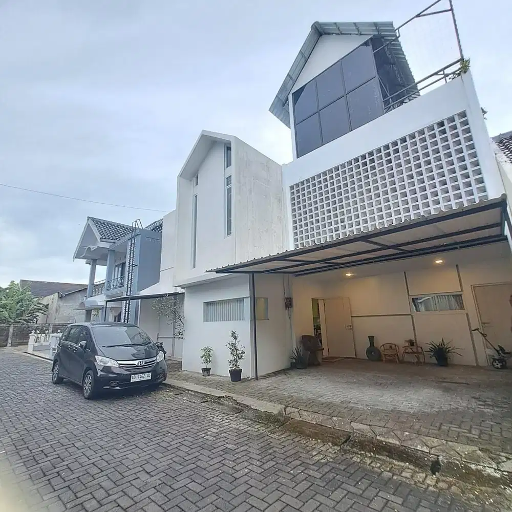 Rumah bagus siap huni di purwomartani Sleman