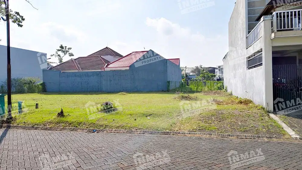 KAVLING  ARAYA MALANG GRAHA GOLF UTAMA LUAS  300 m2, DEKAT BINUS, TOL