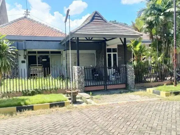 Dijual rumah 1 lantai Dukuh Kupang Timur dekat mall Ciputra World , Su