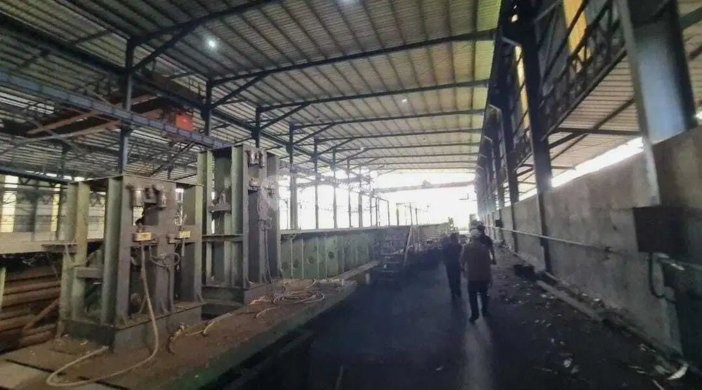 Dijual cepat eks pabrik peleburan besi