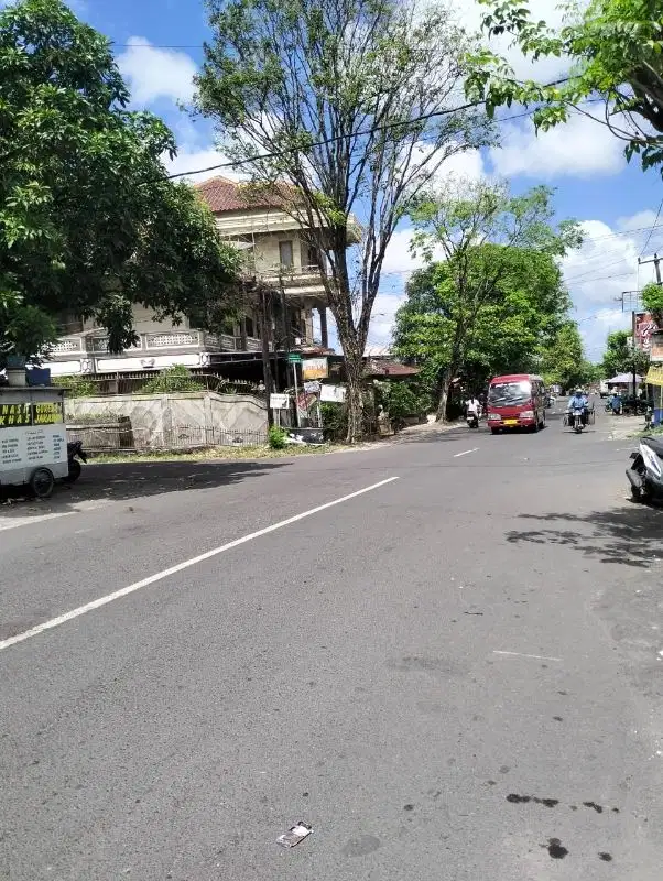 Di jual tanah premium jalan raya Pidada , Denpasar, Bali