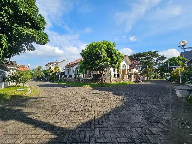 rumah cakep posisi hook sangat kokoh di permata jingga suhat