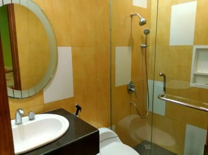 kos mewah dan sangat kokoh kondisi full candi mendut suhat dekat UB