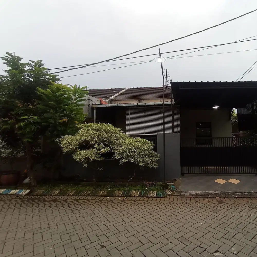 Dijuak Cepat Rumah Hook Semi Furnish Dekat Jalan Raya Di BPS Krian