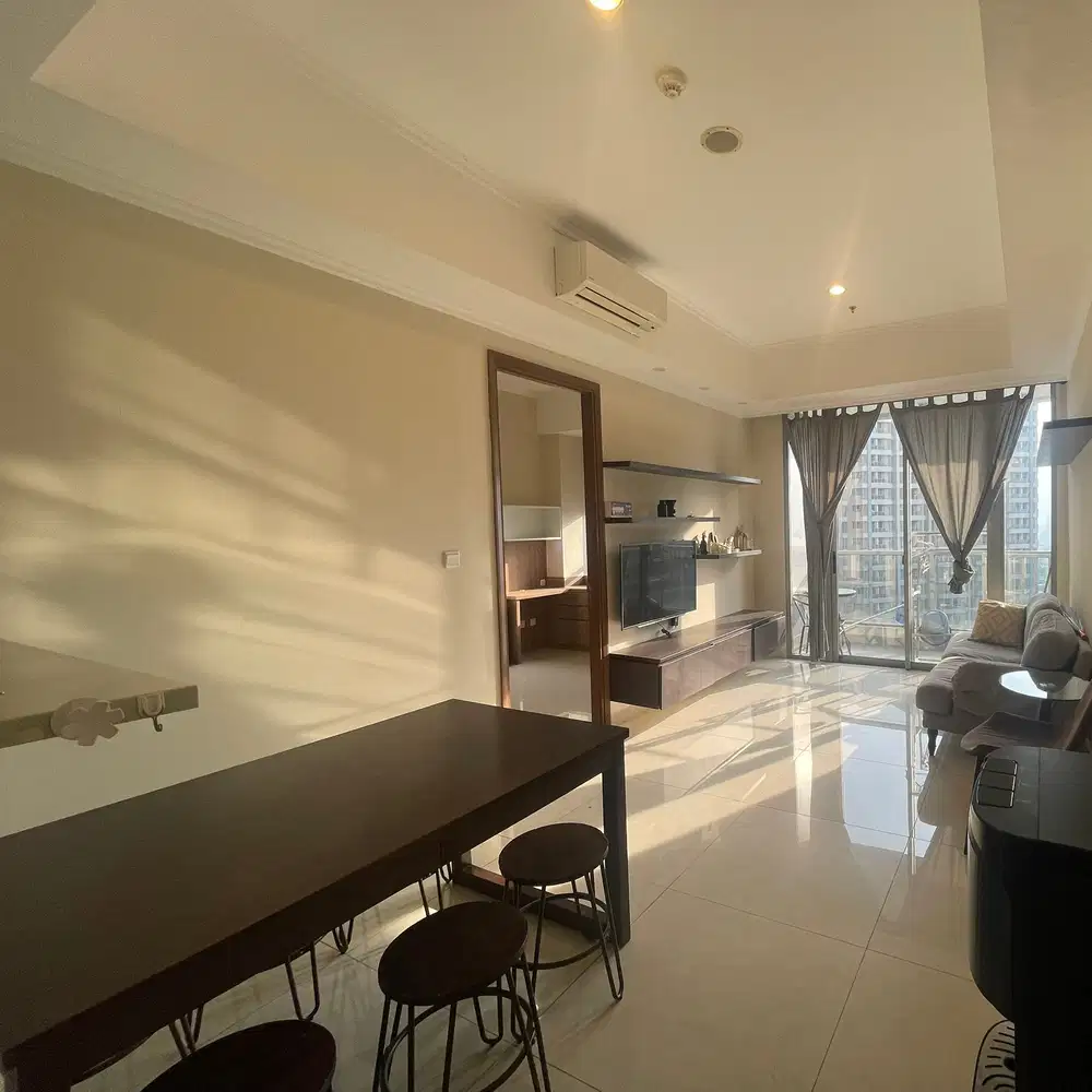 Disewakan 2+1 Bedroom Taman Anggrek Residence Full Furnished